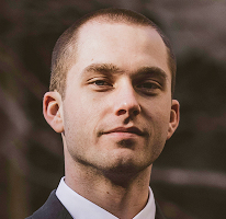 Thomas Whitfield, odborník na obchodování, specialista na kryptotrh